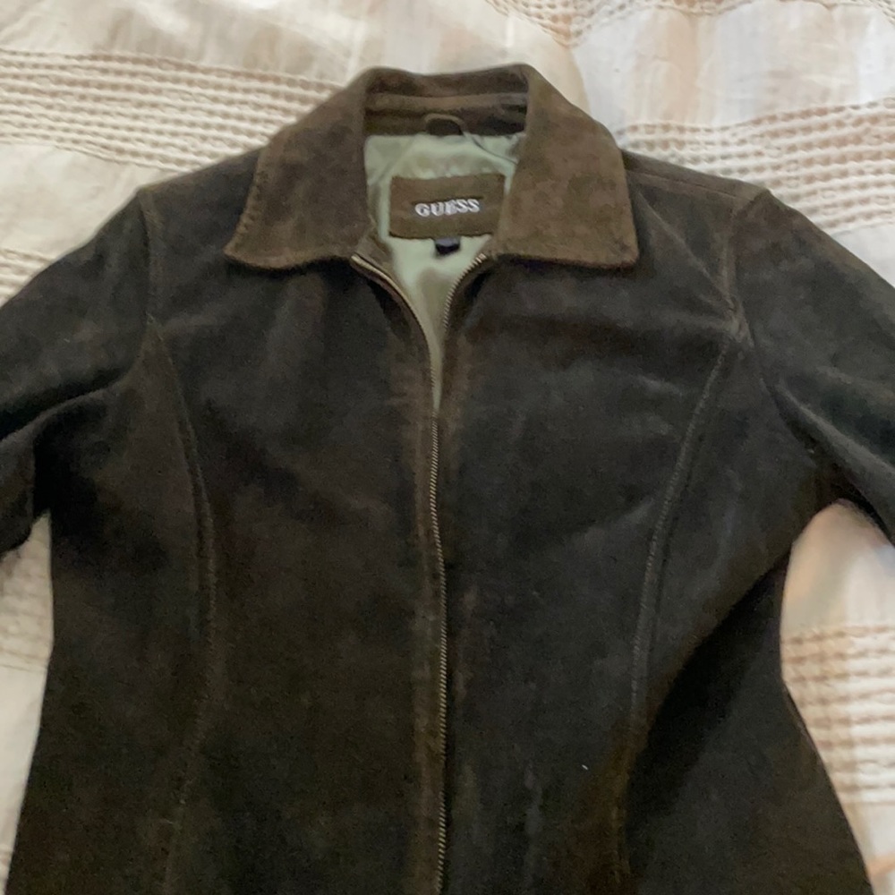 Moving sale